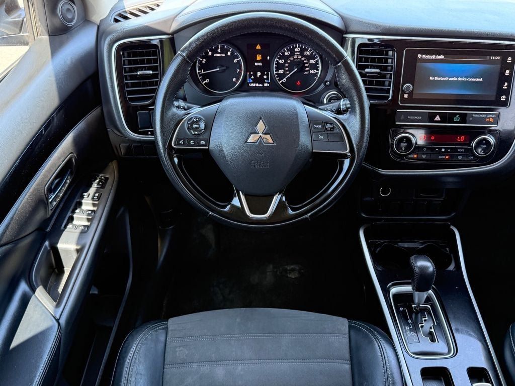 Used 2019 Mitsubishi Outlander SE FWD image 17