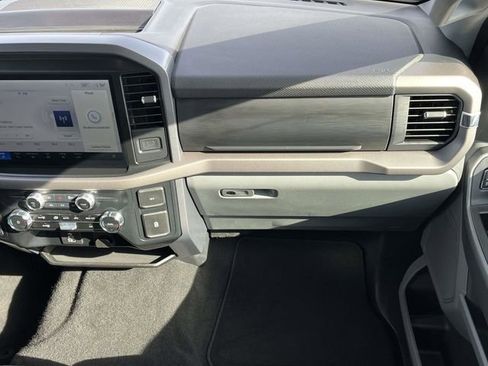 Used 2025 Ford F150 XLT w/ Equipment Group 301A Standard AWD/4WD image 18