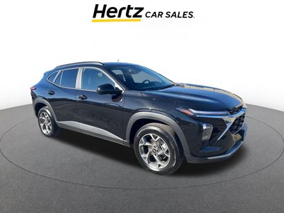 Used 2025 Chevrolet Trax LT