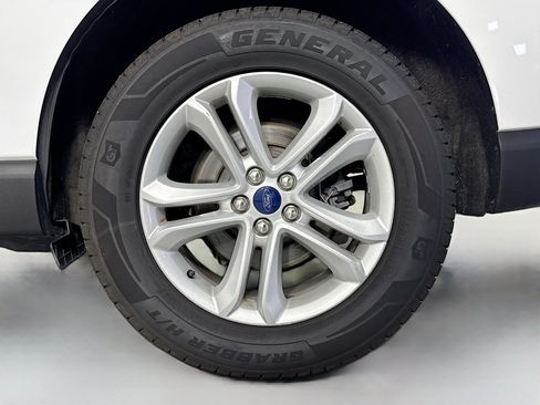 Used 2020 Ford Edge SEL w/ Cold Weather Package AWD/4WD image 33