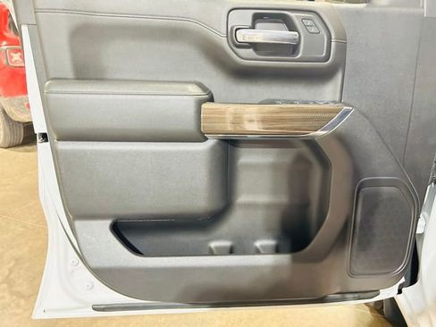 Used 2022 Chevrolet Silverado 1500 RST w/ Z71 Off-Road Package image 20