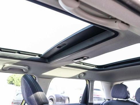 Used 2025 MINI Cooper S image 27