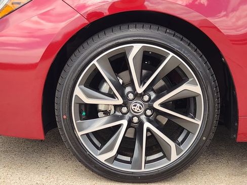 Used 2022 Toyota Corolla SE FWD image 8