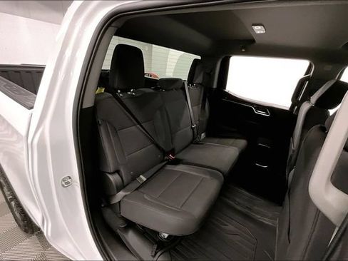Used 2026 GMC Sierra 1500 SLE w/ X31 Off-Road Package AWD/4WD image 25