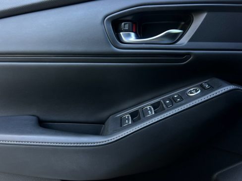 Used 2023 Honda Accord Sport image 11