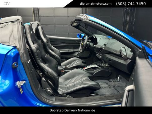 Used 2016 Ferrari 488 Spider image 21