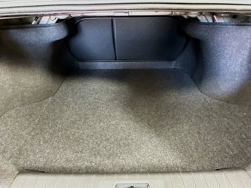 Certified 2025 Nissan Sentra SV FWD image 32
