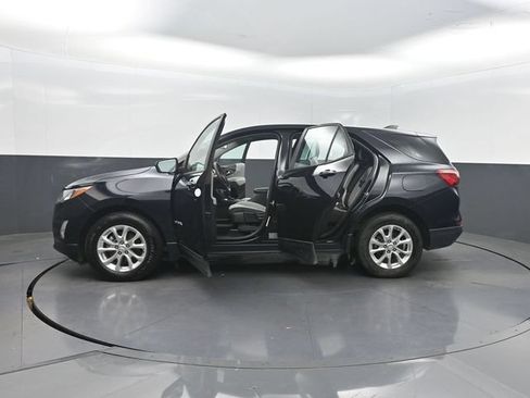Used 2020 Chevrolet Equinox LS FWD image 39