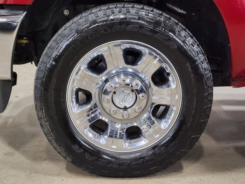 Used 2015 Ford F250 Lariat w/ Chrome Package image 26