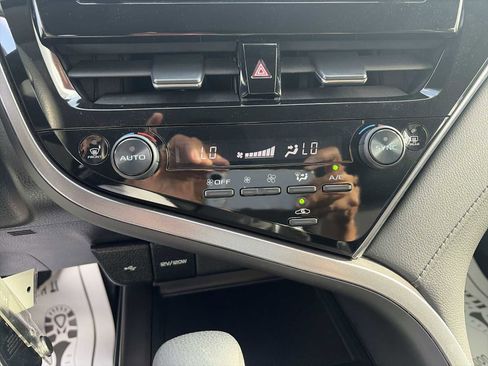 Used 2023 Toyota Camry LE image 16