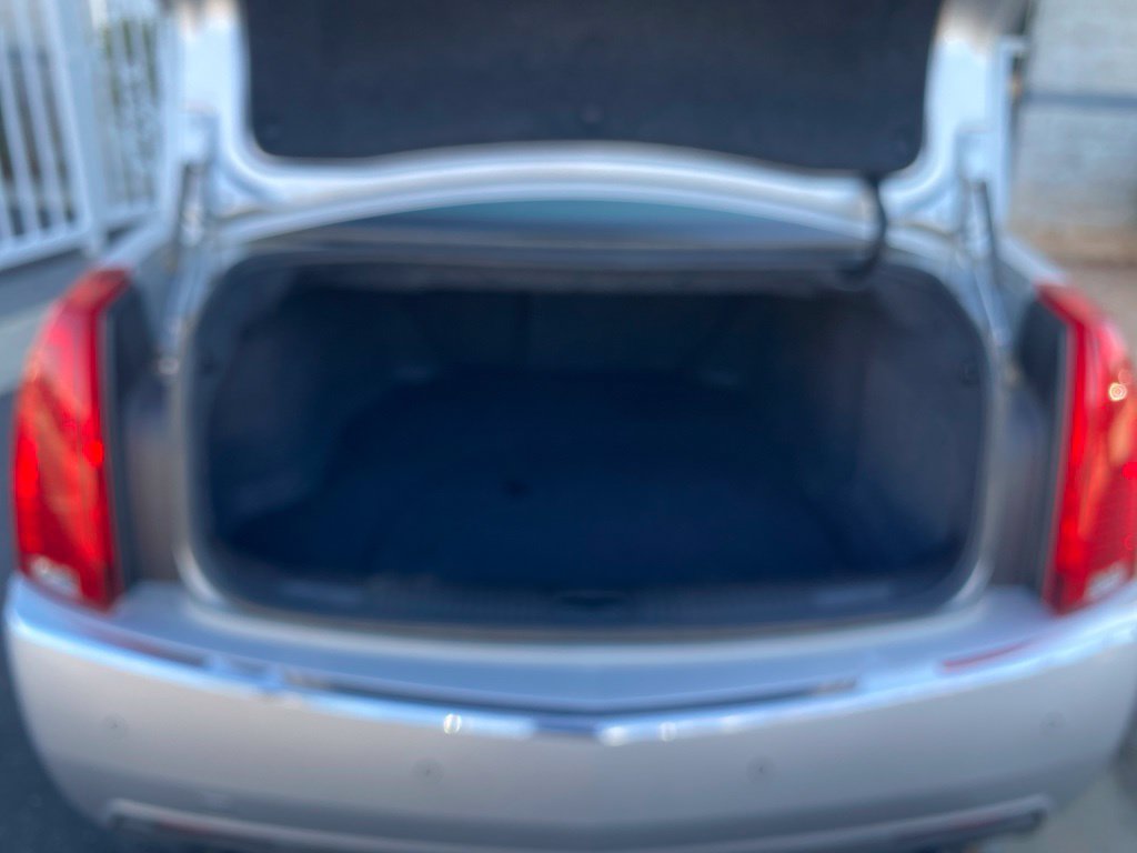 Used 2010 Cadillac CTS Premium RWD image 30