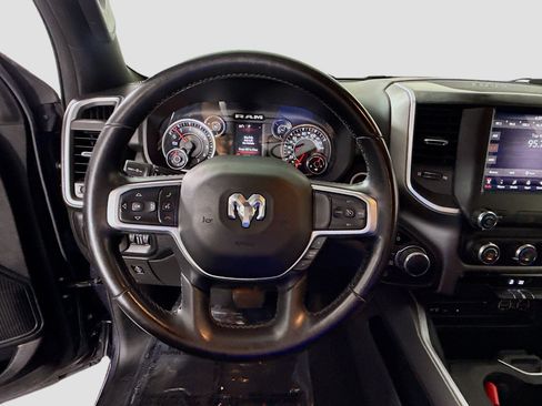 Used 2019 RAM 1500 Big Horn AWD/4WD image 13