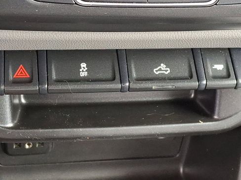 Used 2021 GMC Canyon Elevation Standard w/ Convenience Package image 23