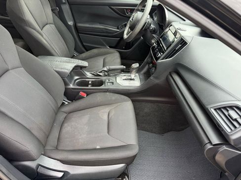 Used 2018 Subaru Impreza 2.0i Premium AWD/4WD image 32