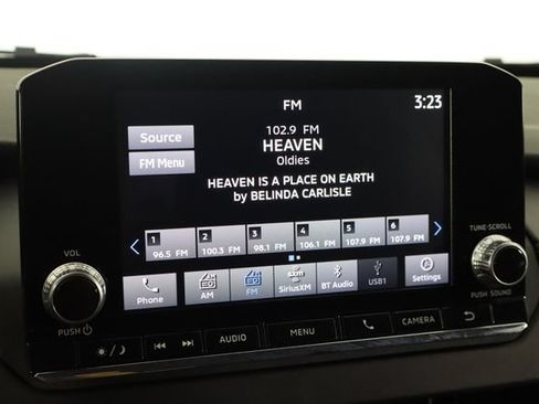 Used 2024 Mitsubishi Outlander ES FWD image 27
