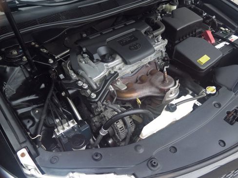 Used 2012 Toyota Camry SE image 18