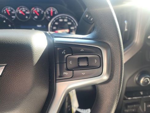 Used 2023 Chevrolet Silverado 2500 Custom w/ Custom Value Package image 39