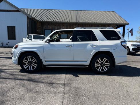 Used 2016 Toyota 4Runner Limited image 2