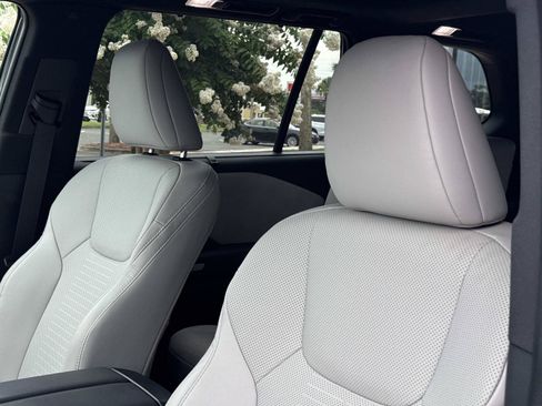Certified 2025 Lexus TX 350 AWD w/ Technology Package image 14