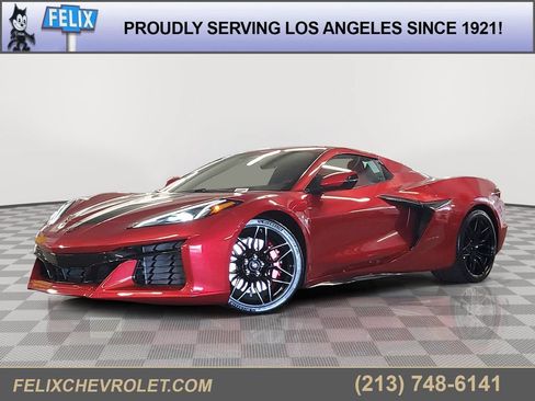 Used 2024 Chevrolet Corvette Z06 RWD image 1
