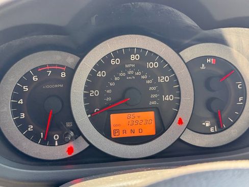 Used 2010 Toyota RAV4 Limited FWD image 15