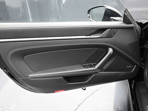 Certified 2022 Porsche 911 GT3 RWD image 17