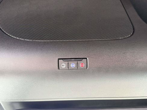 Used 2024 Chevrolet Brightdrop 600 w/ Battery Pack, Max Range AWD/4WD image 23