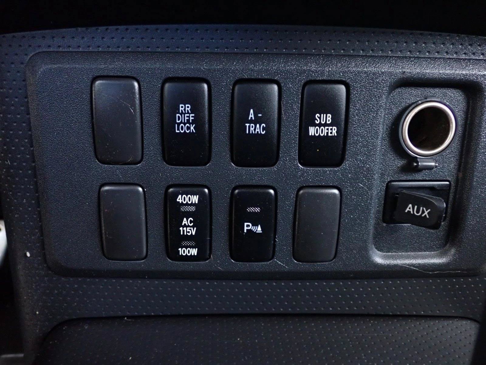 Used 2008 Toyota FJ Cruiser 4WD image 18