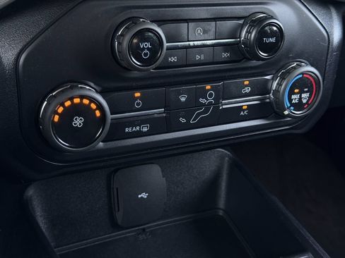 Used 2021 Ford Bronco 4-Door AWD/4WD image 19