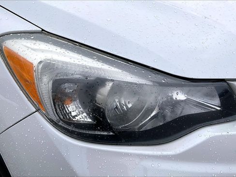 Used 2015 Subaru Crosstrek 2.0i Limited image 28