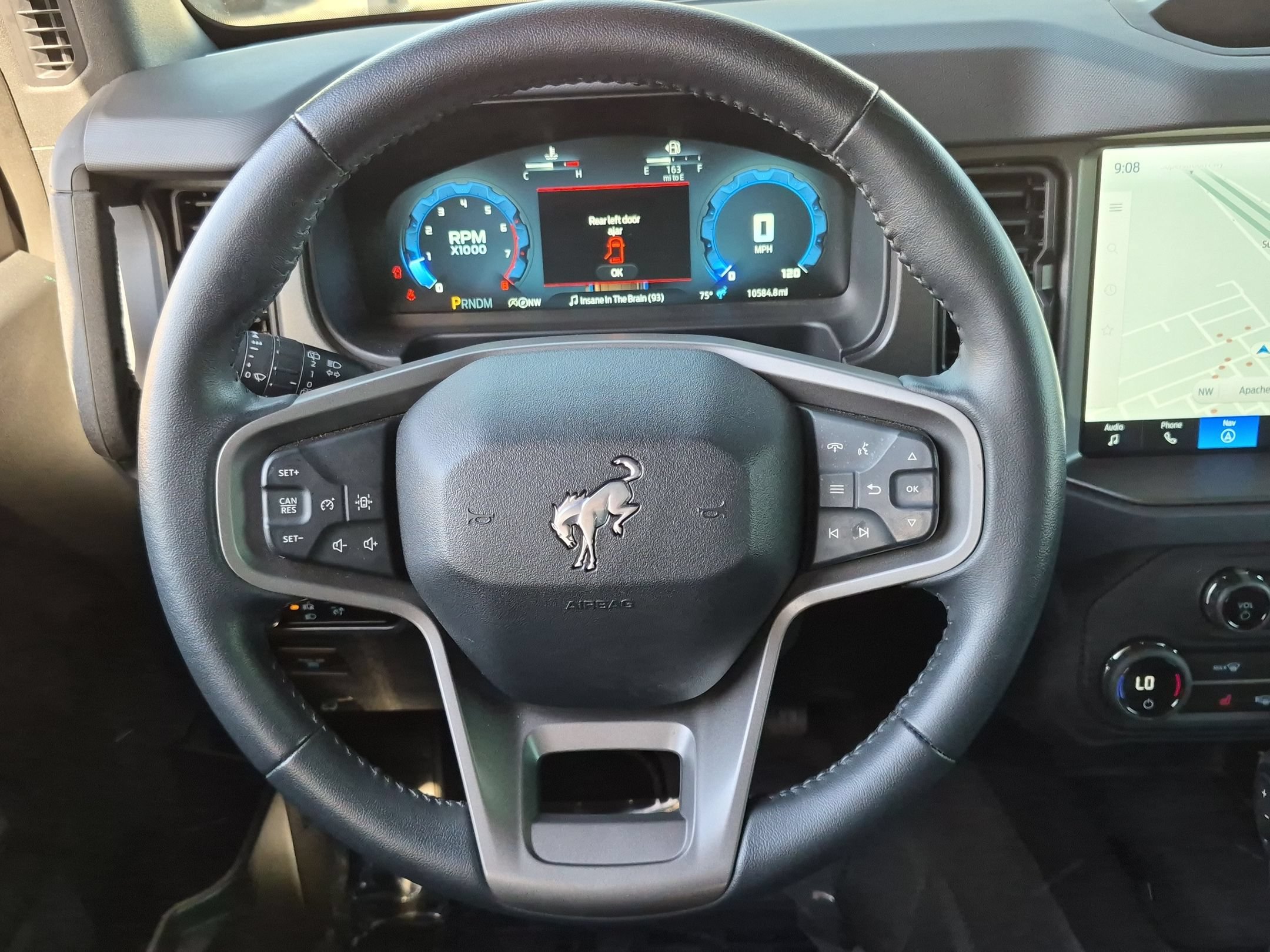 Used 2025 Ford Bronco Big Bend w/ Black Diamond Package AWD/4WD image 14