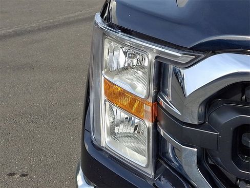 Certified 2022 Ford F150 XLT image 8