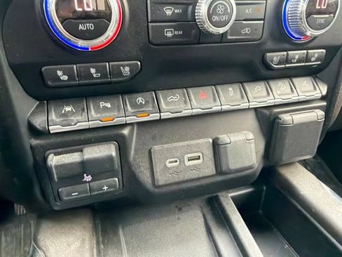 Used 2019 GMC Sierra 1500 Denali w/ Denali Ultimate Package AWD/4WD image 64
