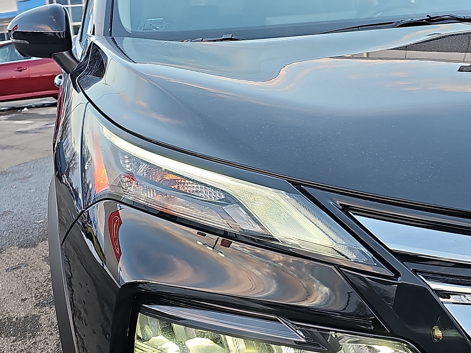 Certified 2025 Nissan Rogue SL w/ Tech Package AWD/4WD image 10