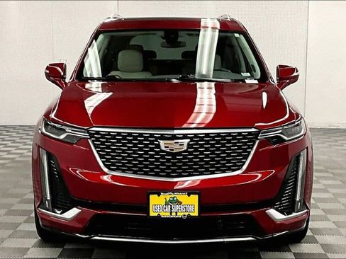 Used 2023 Cadillac XT6 Premium Luxury AWD/4WD image 4