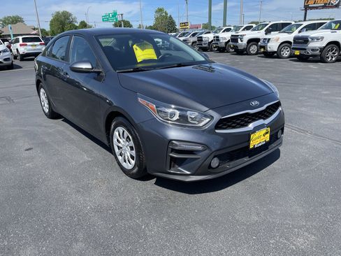 Used 2021 Kia Forte Sedan FWD image 2