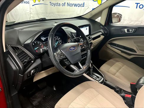 Used 2019 Ford EcoSport SE image 8