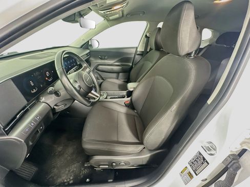 Used 2024 Hyundai Kona SEL FWD image 13