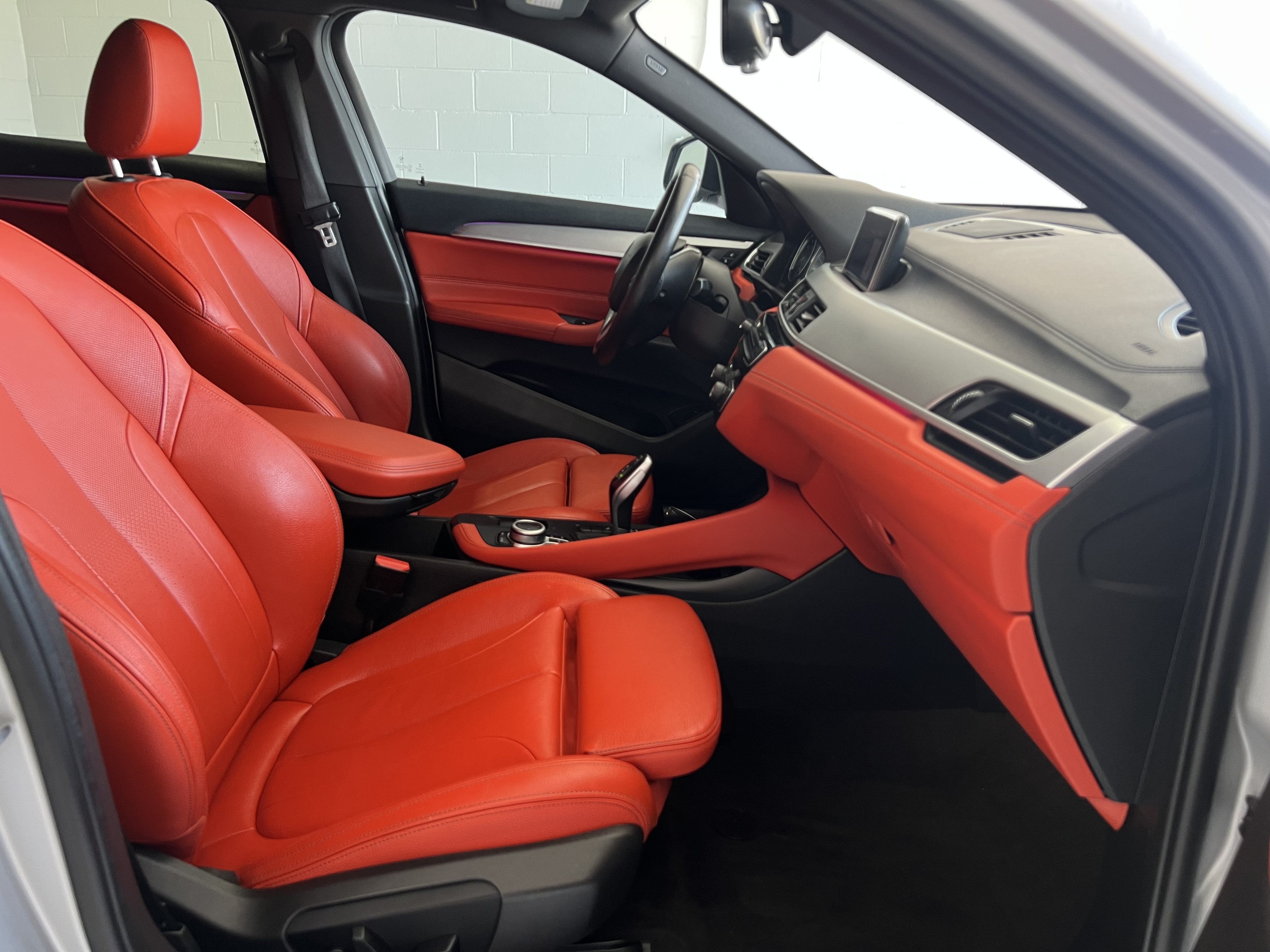 Used 2020 BMW X2 sDrive28i w/ Convenience Package FWD image 22