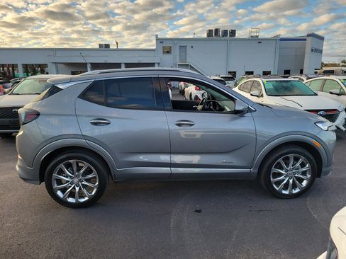 Used 2024 Buick Encore GX Avenir image 7