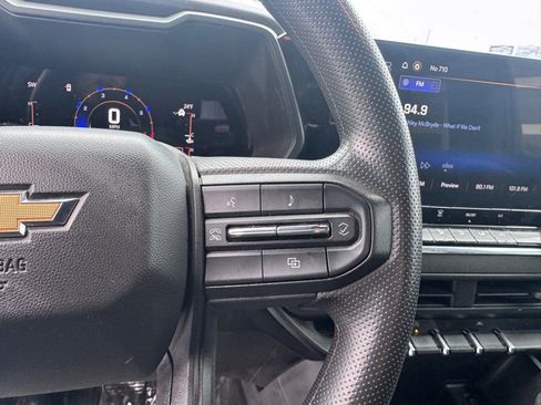 Used 2023 Chevrolet Colorado W/T image 26