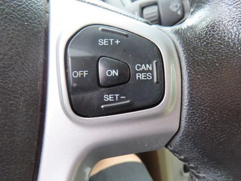 Used 2014 Ford Fiesta SE FWD image 30