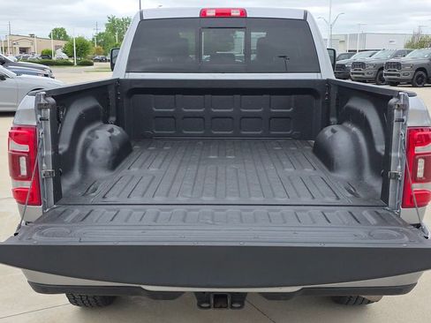Used 2024 RAM 2500 Laramie AWD/4WD image 5