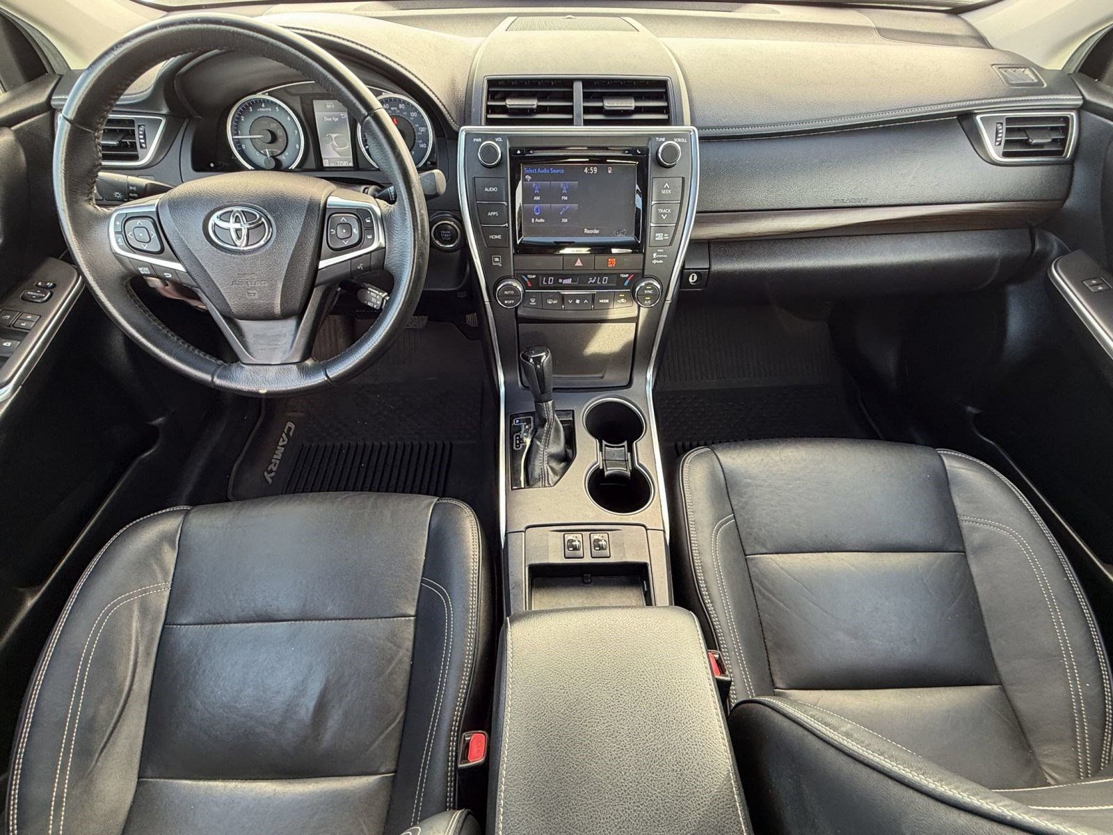 Used 2017 Toyota Camry XLE w/ Moonroof Package FWD image 16