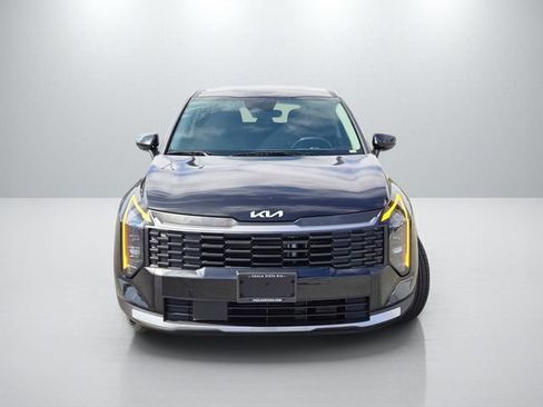 New 2026 Kia Sportage LX FWD image 2