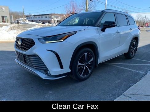 Used 2021 Toyota Highlander XSE image 8