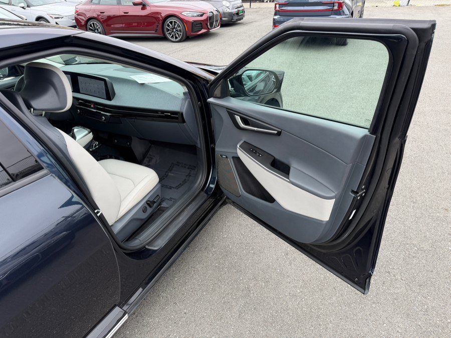 Used 2024 Kia EV6 Wind w/ Wind Technology Package RWD image 39