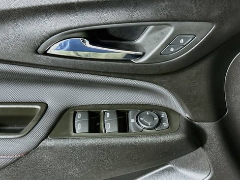 Used 2024 Chevrolet Equinox RS AWD/4WD image 24