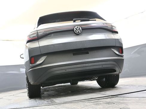 Used 2023 Volkswagen ID.4 Pro S image 32