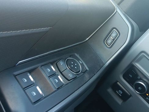 Used 2025 Ford F150 XLT w/ Equipment Group 301A Standard AWD/4WD image 19